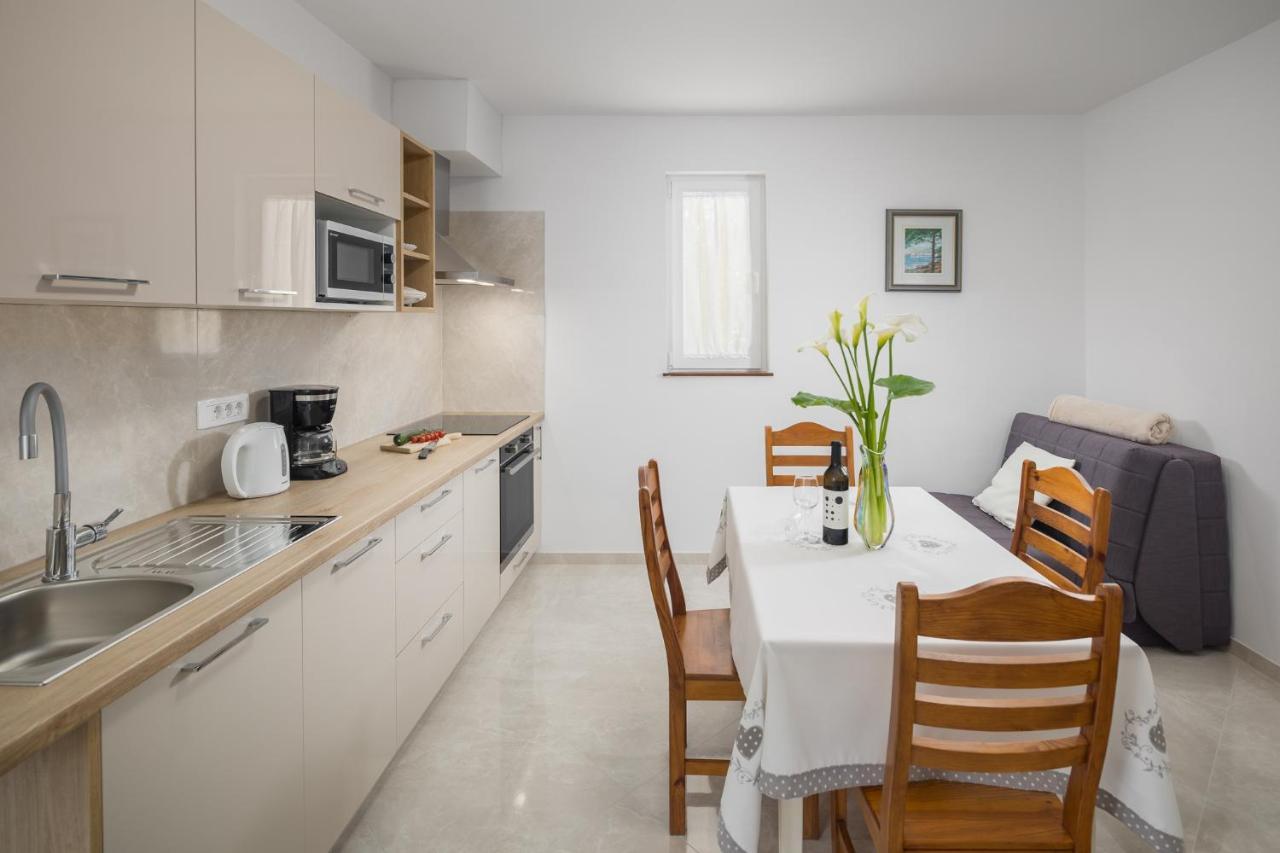 Apartment Kazalac Oasis *