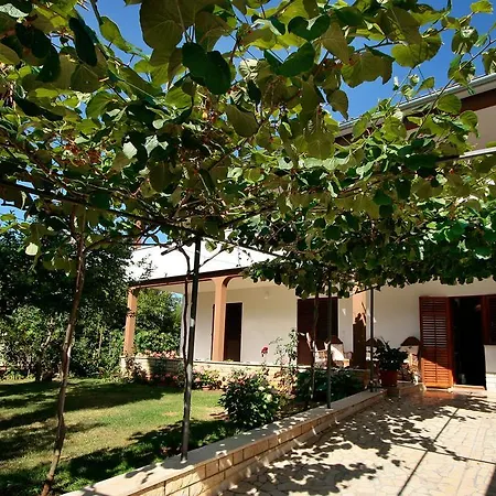 Apartment Kazalac Green Oasis Porec Esterno foto